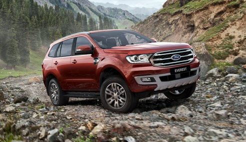 Ford Everest 2018 ไมเนอร์เชนจ์ใหม่ ได้เครื่องยนต์เทอร์โบคู่ 2.0 ลิตร จาก Raptor อีกด้วย