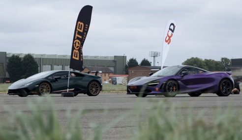 Lamborghini Huracan Performante ปะทะ McLaren 720S