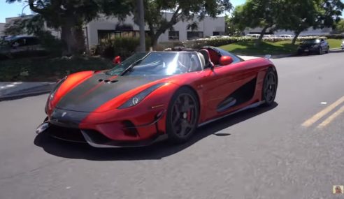 ชมปฏิกิริยา ลูกค้าคนแรกที่ได้รับส่งมอบรถ Koenigsegg Regera พลังกว่า 1,500 แรงม้า