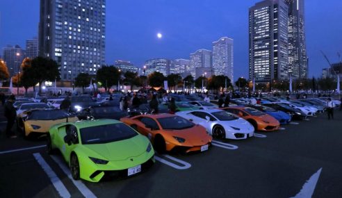 สุดจริง Lamborghini Day ในญี่ปุ่น ที่มองไปบนถนน จะมีแต่รถ Lamborghini ออกมารวมตัวกันละลานตาไปหมด