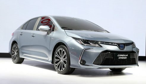 แอบส่อง Toyota Corolla Sedan ที่เปิดตัวในจีน มาพร้อมมาดหรูราวกับรถรุ่นพี่อย่าง Camry