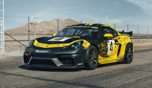 718 Cayman GT4 Clubsport สุดเท่ เปิดตัวมาพร้อมกับความเร็วทีเพิ่มขึ้น ตัวรถใช้วัสดุ Natural Fiber