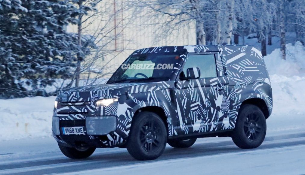 และนี้คือภาพแรกที่ทุกคนรอคอย Land Rover Defender 90 แบบ 2 ประตู กับรูปลักษณ์สุดทันสมัย