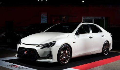 กลับมาอย่างยิ่งใหญ่ Toyota Mark X GRMN กับมาดเท่ๆ เจ๋งตรงขับหลัง กำลังกว่า 313 แรงม้า