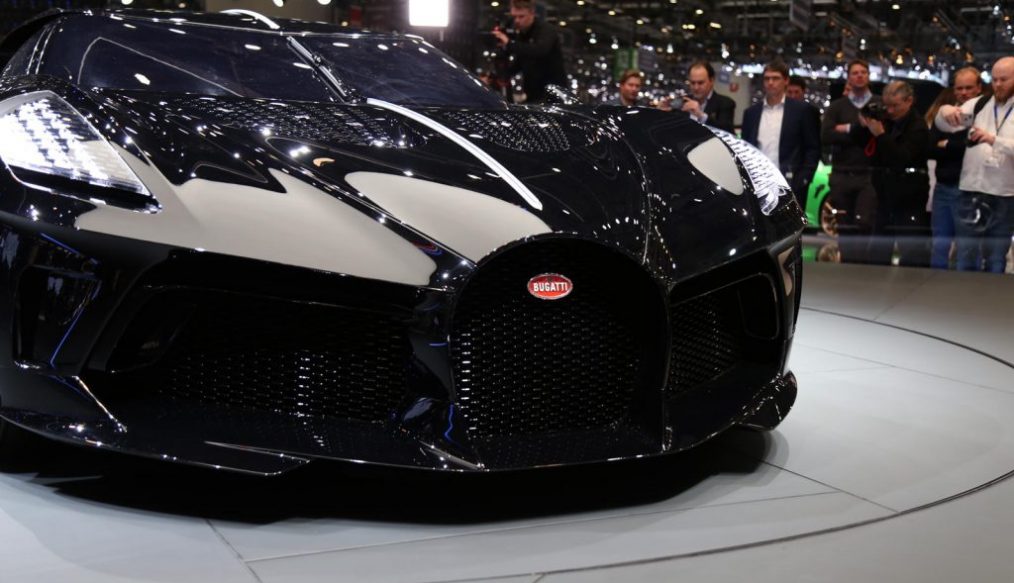 ลองดูวิธีการหาลูกค้าให้กับรถ 600 ล้านบาท อย่าง Bugatti La Voiture Noire ที่ฟังดูเหมือนขายของหลัก 100 บาท