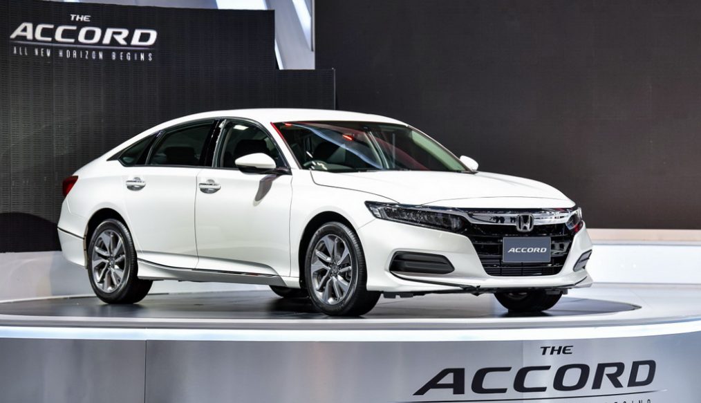 ฮอนด้า โชว์ไฮไลท์ “Honda Accord” ใหม่ เจเนอเรชันที่ 10  พร้อมด้วยยนตรกรรมฮอนด้า 12 รุ่น!