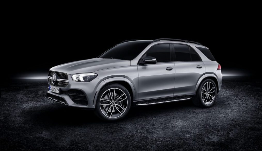 Mercedes GLE 580 กำลัง 483 แรงม้า พ่วงเครื่อง V8