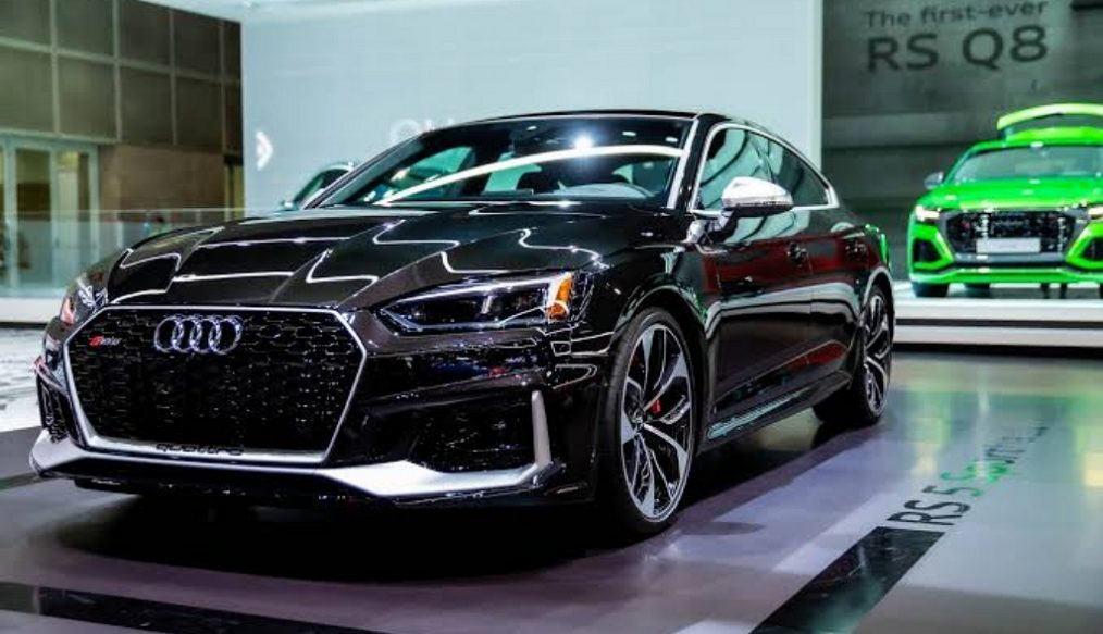 Audi RS 5 รุ่นพิเศษ Panther Edition ซีดานหน้าโหด กำลังดุ 444 แรงม้า