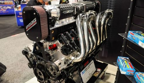 โฉมหน้าเครื่องยนต์ทรงพลัง Quad-Turbo 14.0L V16 กำลังกว่า 2,000 แรงม้า