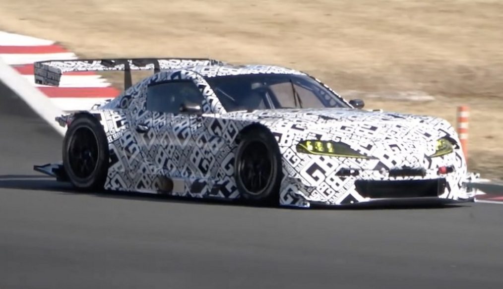 แอบส่อง Toyota Supra GT300 Racer ขับเคลื่อนด้วยเครื่องยนต์ทรงพลัง V8
