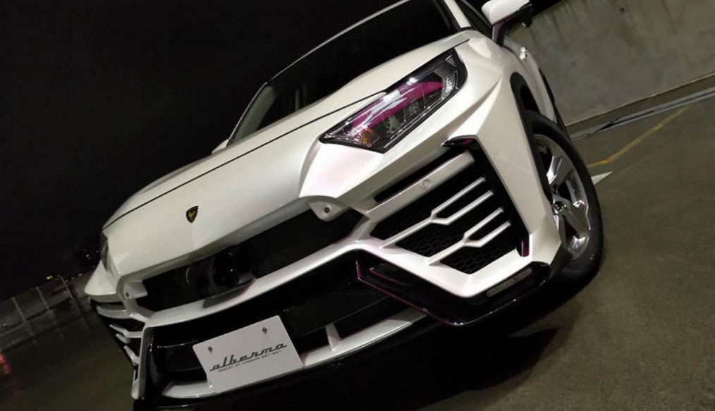 จะเป็นอย่างไรเมื่อ Toyota RAV4 ต้องมาอยู่ภายใต้หน้ากาก Lamborghini Urus