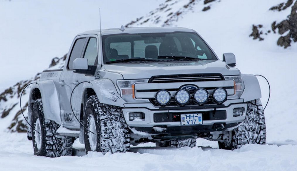 Ford F-150 AT44 อัพเกรดพิเศษมาเพื่อนลุยหิมะโดยเฉพาะ เสริมด้วยล้อขนาดใหญ่กว่า 44 นิ้ว