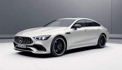 แม้เจ้า AMG GT 53 จะถูกกว่าเพื่อนในตระกูล แต่รับรองคุณจะได้ความสปอร์ตแบบเต็มขั้น