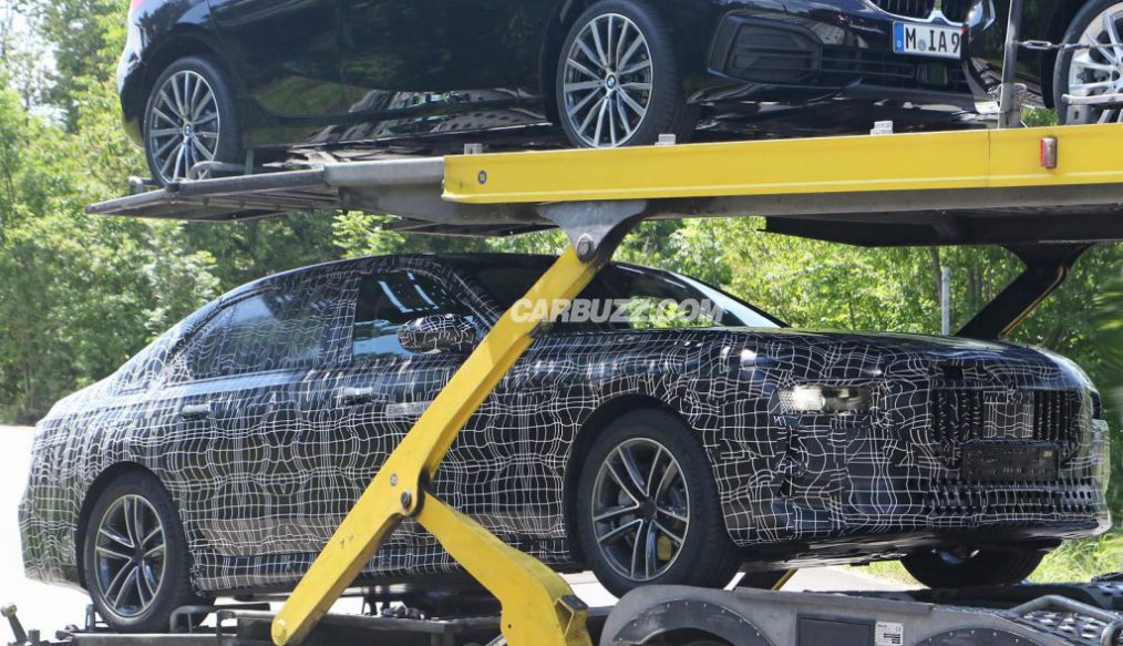 มาแล้วว BMW i7 คาดเปิดตัวพร้อมกำลังเกินกว่า 500 แรงม้า