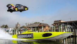 Gymkhana 2020 กลับมาแล้ว ด้วยการกระโดดสูงข้ามเรือเร็ว การดริฟท์และโดนัท