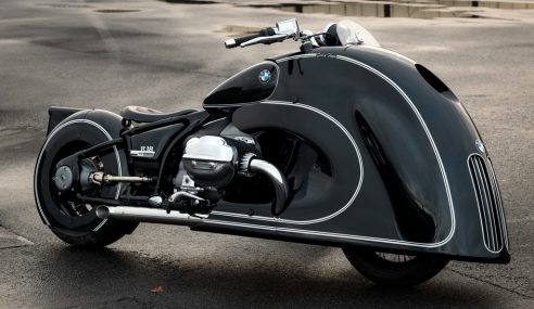 เมื่อความหลงใหลจมูกโตของ BMW แพร่กระจายไปยังรถสองล้ออย่าง BMW R 18 Spirit of Passion