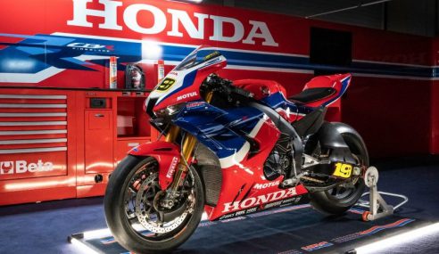 ฮอนด้าเปิดตัวรถแข่งใหม่ CBR1000RR-RFireblade พร้อมล่าแชมป์ WSBK 2021