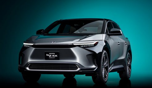 เผยโฉม Toyota bZ4X Concept ต้นแบบรถเอสยูวีพลังงานไฟฟ้าแห่งอนาคต จำหน่ายจริงกลางปี 2022