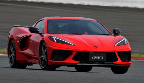 Chevrolet Corvette C8 พวงมาลัยขวา Made In Japan เปิดสายผลิตอย่างเป็นทางการแล้วในญี่ปุ่น