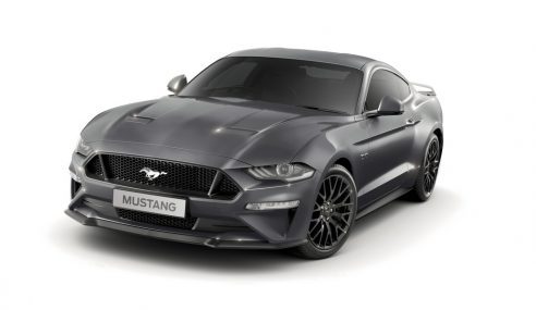 รถสปอร์ตระดับตำนาน Ford Mustang เพิ่มสีเทาใหม่ ‘คาร์บอนไนซ์ เกรย์’