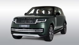 แลนด์โรเวอร์เปิดตัว New Range Rover สร้างนิยามใหม่ของการเดินทางที่หรูหรา