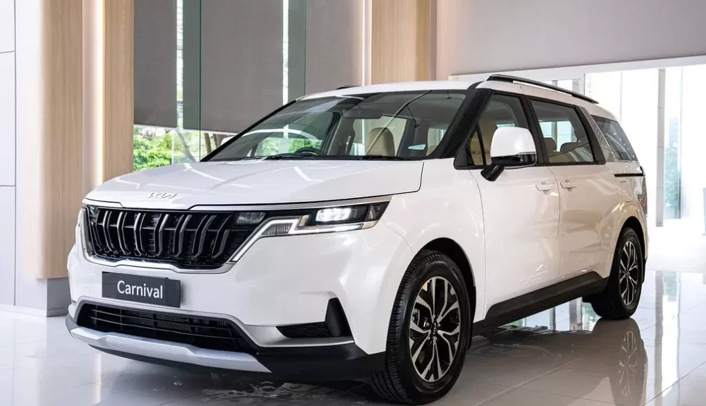 “เกีย” รุกตลาดหนัก เพิ่มรถ Kia Carnival รุ่นเริ่มต้น LX ครั้งแรกในมอเตอร์โชว์ครั้งที่ 44