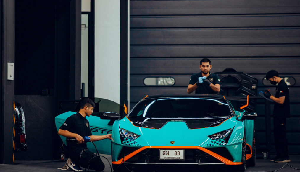 วันเดย์ทริปกับลัมโบร์กินี คู่ใจคันโปรด มุ่งส่งเสริมการท่องเที่ยว จังหวัดนครปฐม